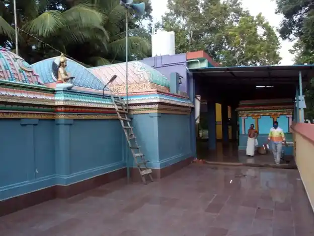 Arulmigu Thiroupathiamman Temple, Narasinganpettai - 609802 அருள்மிகு திரௌபதியம்மன் திருக்கோயில், Narasinganpettai - 609802, Thanjavur - Ancient Temple Architecture and History Image 3