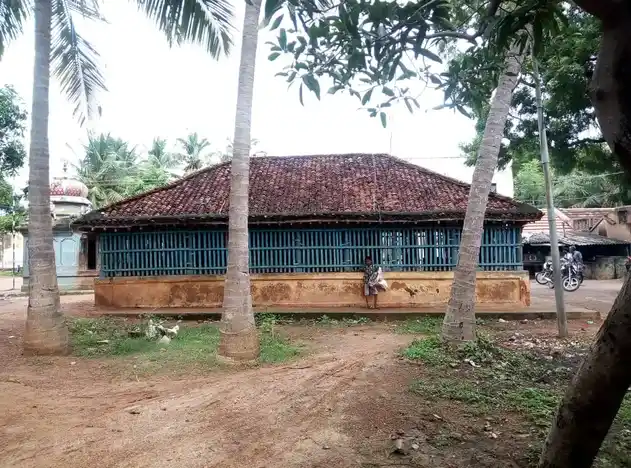 Arulmigu Thiroupathiyamman Temple, Paranam - 621804 Arulmigu Thiroupathiyamman Temple,  - 621804, Ariyalur - Ancient Temple Architecture and History Image 4