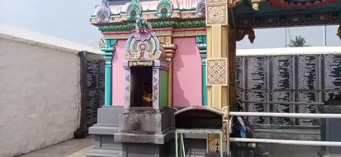 Arulmigu Thirowpathi Amman Temple, Melur - 625106 அருள்மிகு திரெனபதியம்மன் கோயில், Melur - 625106, Madurai - Ancient Temple Architecture and History Image 4