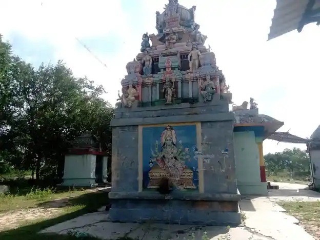 Arulmigu Thirowpathi Amman Thuvaralpathi Amman Temple, Katchirayanpatti - 625101 அருள்மிகு திரௌபதியம்மன் திருக்கோயில், Katchirayanpatti - 625101, Madurai - Ancient Temple Architecture and History Image 4