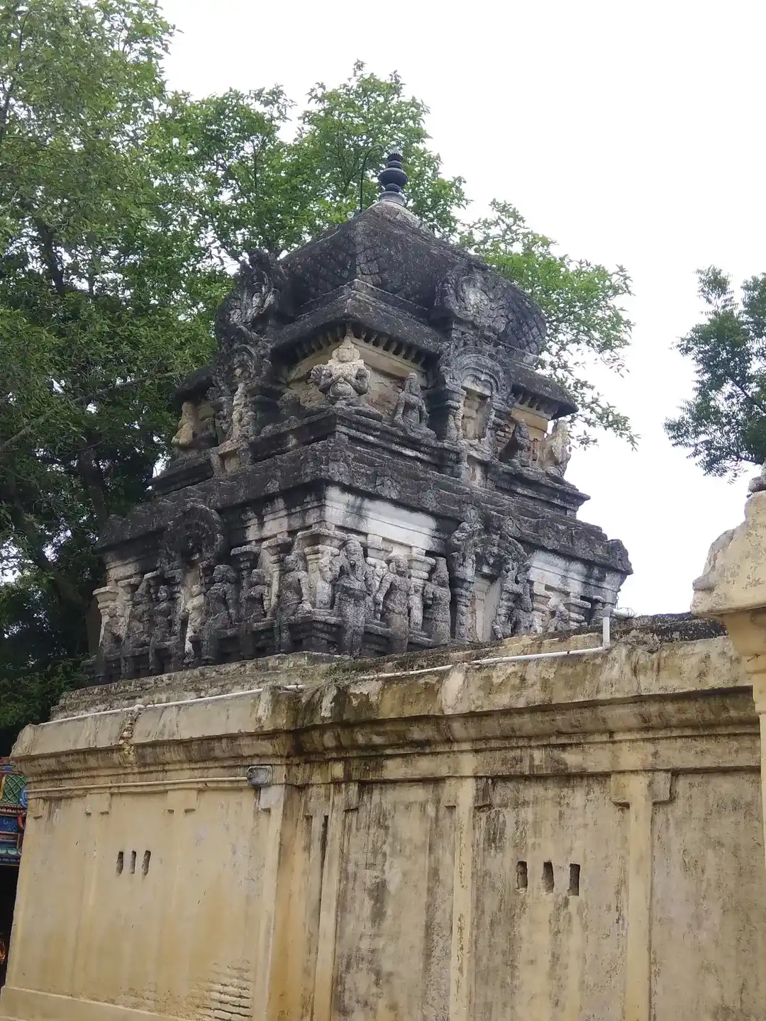 Arulmigu Thirowpathiamman Temple, Chinnasalem - 606201 அருள்மிகு திரௌபதியம்மன் திருக்கோயில், சின்னசேலம் - 606201, Kallakurichi - Ancient Temple Architecture and History Image 3