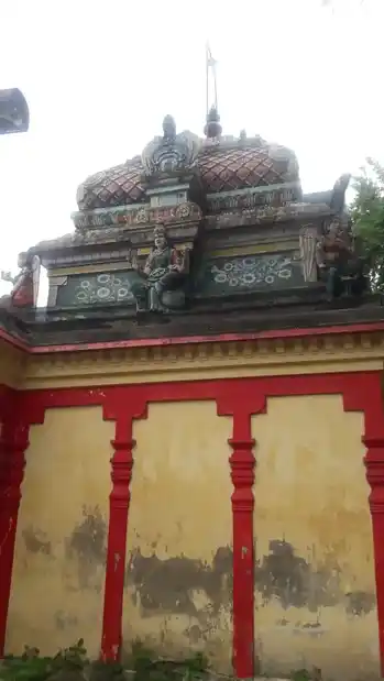Arulmigu Thirowpathiamman Temple, Keezh Bhuvanagiri - 608601 அருள்மிகு திரௌபதியம்மன் உடையாரப்பர் திருக்கோயில், கீழ் புவனகிரி - 608601, Cuddalore - Ancient Temple Architecture and History Image 3