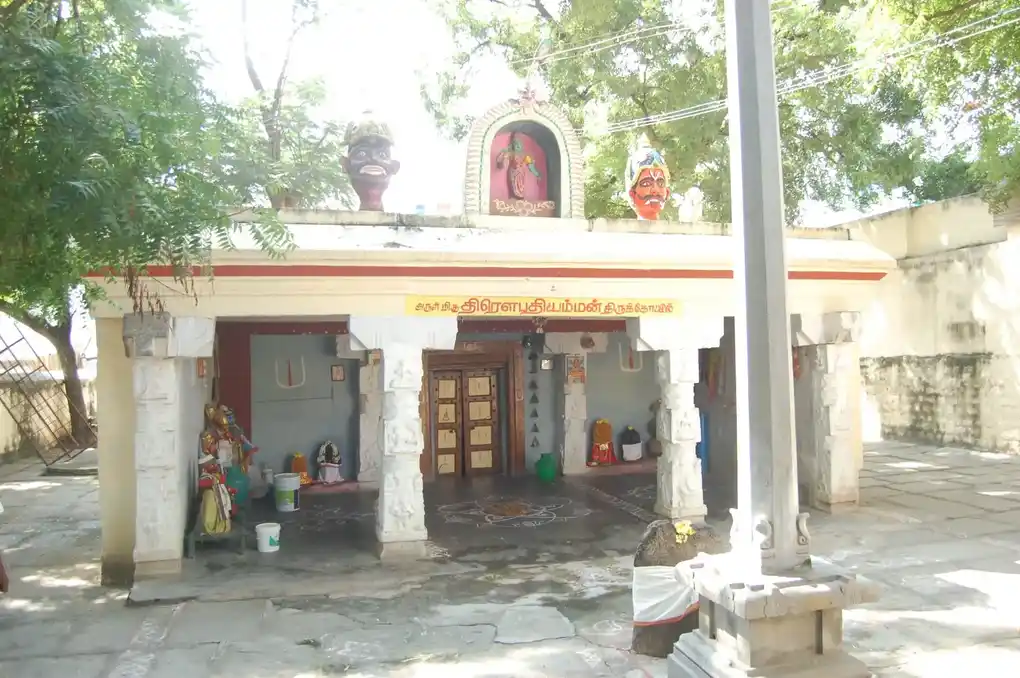 Arulmigu Thirowpathiamman Temple, Melmalaiyanur - 604204 அருள்மிகு திரௌபதி அம்மன் திருக்கோயில், மேல்மலையனூர் - 604204, Viluppuram - Ancient Temple Architecture and History Image 2