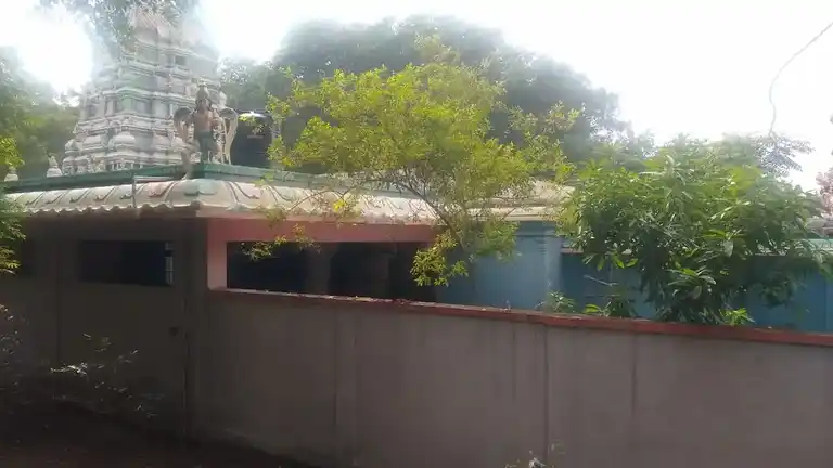 Arulmigu Thirowpathiamman Temple, Pakkiripalayam - 605502 அருள்மிகு திரௌபதியம்மன் திருக்கோயில், பக்கிரிபாளையம் - 605502, Viluppuram - Ancient Temple Architecture and History Image 2