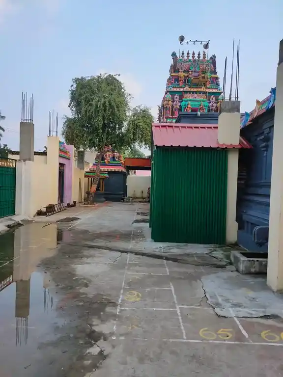 Arulmigu Thirowpathiamman Temple, Pazhayavandipalayam, Cuddalore - 607002 அருள்மிகு திரௌபதியம்மன்கோயில், பழையவண்டிப்பாளையம், கடலூர் வட்டம் , மாவட்டம். கோயில், Pazhayavandipalayam, Cuddalore - 607002, Cuddalore - Ancient Temple Architecture and History Image 6