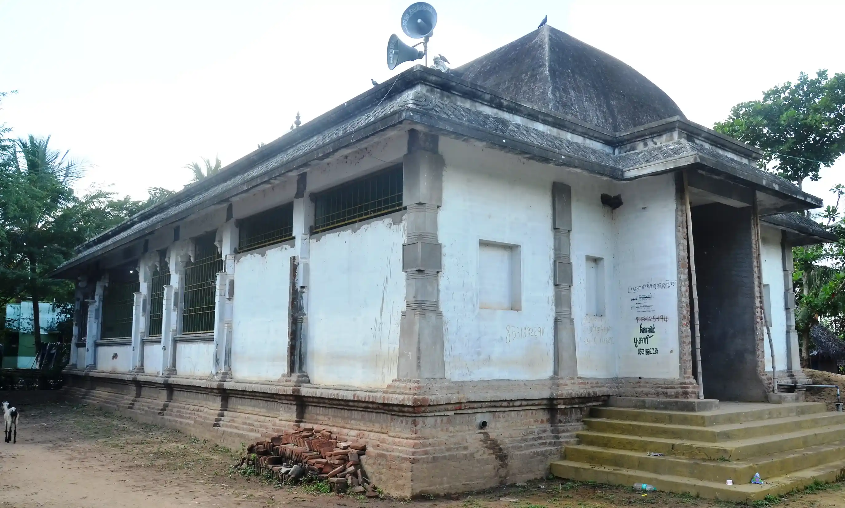 Arulmigu Thirowpathiyamman Swamy Temple, Annavasal - 612601 அருள்மிகு திரௌபதியம்மன் திருக்கோயில், அன்னவாசல் - 612601, Thiruvarur - Ancient Temple Architecture and History Image 3