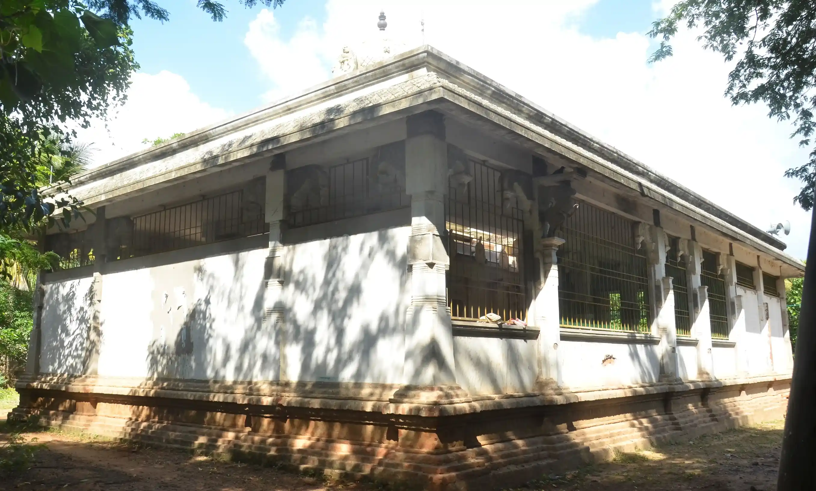 Arulmigu Thirowpathiyamman Swamy Temple, Annavasal - 612601 அருள்மிகு திரௌபதியம்மன் திருக்கோயில், அன்னவாசல் - 612601, Thiruvarur - Ancient Temple Architecture and History Image 4