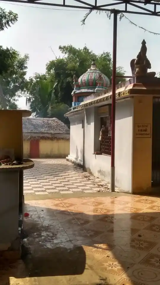 Arulmigu Thirowpathiyamman Swamy Temple, Thalayalankadu - 612603 அருள்மிகு திரௌபதியம்மன் திருக்கோயில், தலயாலங்காடு - 612603, Thiruvarur - Ancient Temple Architecture and History Image 3