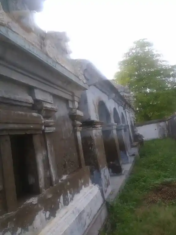 Arulmigu Thiru Anatheeswarar Swamy Temple, Adanjur - 613104 அருள்மிகு திருஅனந்தீஸ்வர சுவாமி திருக்கோயில், Adanjur - 613104, Thanjavur - Ancient Temple Architecture and History Image 4