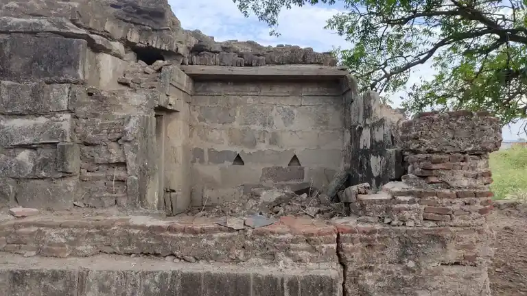 Arulmigu Thiruchitrambala Vinayagar Temple, Melmandai - 628901