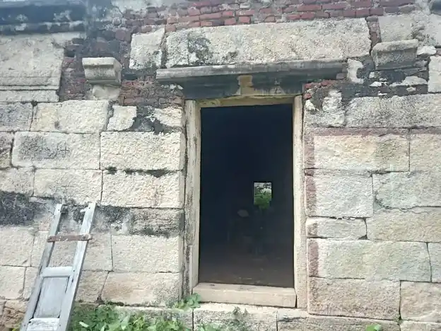 Arulmigu Thiruchitrambala Vinayagar Temple, Melmandai - 628901 அருள்மிகு திருச்சிற்றம்பல விநாயகர் திருக்கோயில், Melmandai - 628901, Thoothukudi - Ancient Temple Architecture and History Image 6