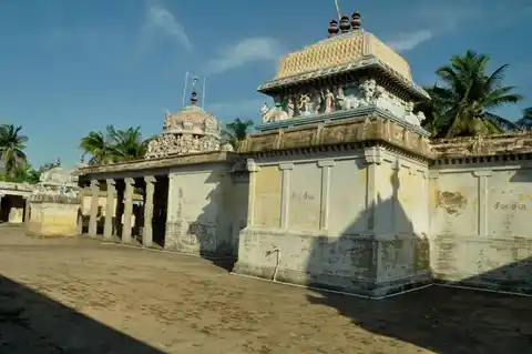 Arulmigu Thiruchopuranathar Temple, Thiruchopuram - 608801 அருள்மிகு திருச்சோபுரநாதர் திருக்கோயில், திருச்சோபுரம் - 608801, Cuddalore - Ancient Temple Architecture and History Image 2
