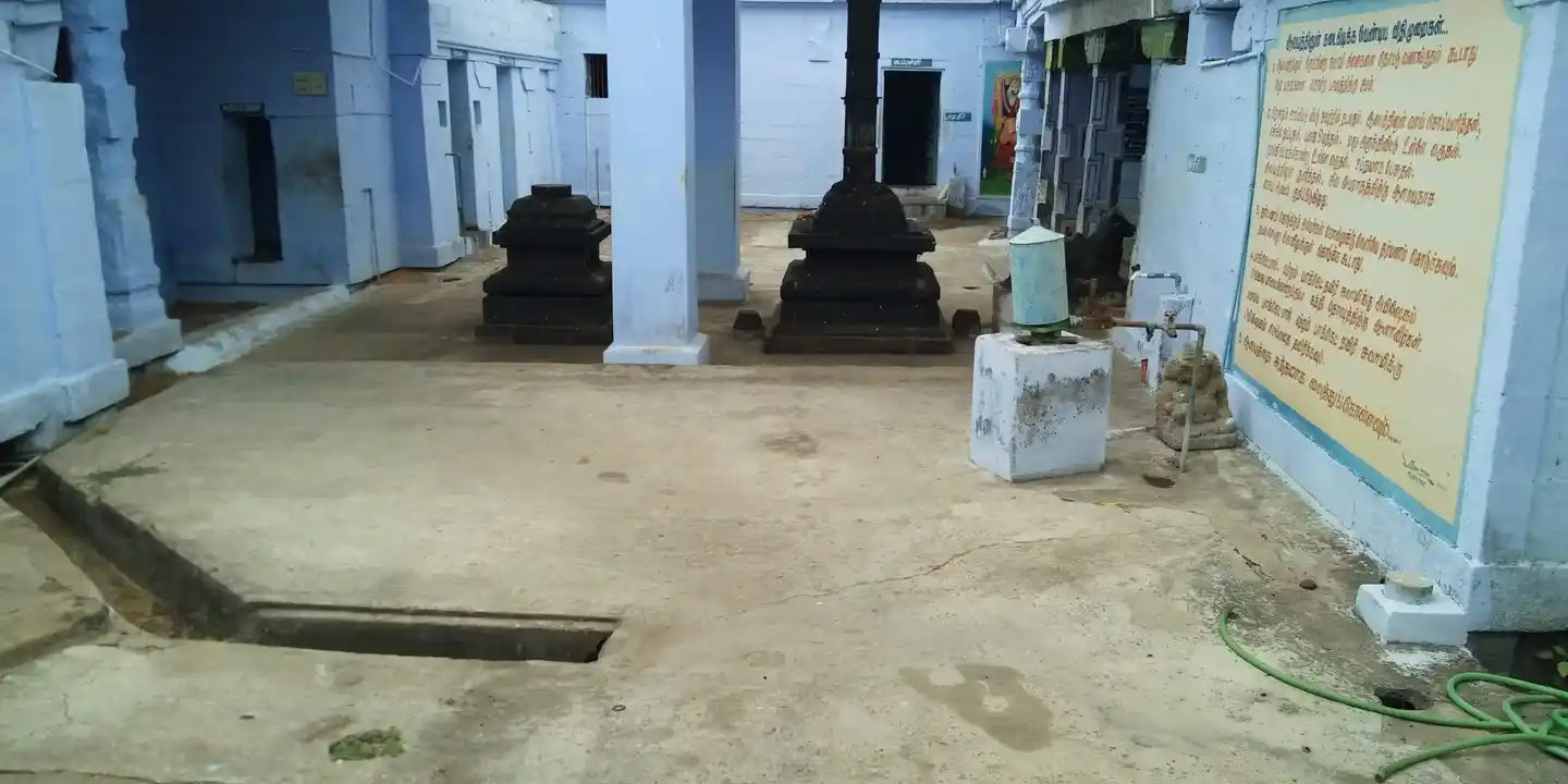 Arulmigu Thirukadugai Moonreeswarar Temple, Pappakudi - 627601 அருள்மிகு திருக்கடுகை மூன்றீஸ்வரர் திருக்கோயில், Pappakudi - 627601, Tirunelveli - Ancient Temple Architecture and History Image 5