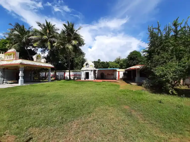 Arulmigu Thirukalleeswarar Temple, Thirukkandalam - 601201 அருள்மிகு திருக்கள்ளீஸ்வரர் திருக்கோயில், திருக்கண்டலம் - 601201, Tiruvallur - Ancient Temple Architecture and History Image 3