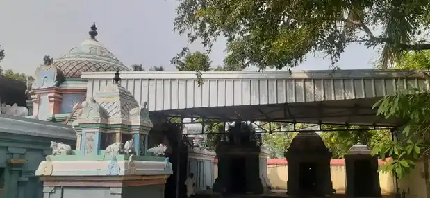 Arulmigu Thirukameshwarar Temple, Abiramitemplepathu, Abiramitemplepathu - 609811 அருள்மிகு திருக்காமேஸ்வர சுவாமி திருக்கோயில், Abiramitemplepathu, Abiramitemplepathu - 609811, Mayiladuthurai - Ancient Temple Architecture and History Image 3