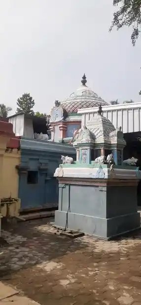 Arulmigu Thirukameshwarar Temple, Abiramitemplepathu, Abiramitemplepathu - 609811 அருள்மிகு திருக்காமேஸ்வர சுவாமி திருக்கோயில், Abiramitemplepathu, Abiramitemplepathu - 609811, Mayiladuthurai - Ancient Temple Architecture and History Image 5