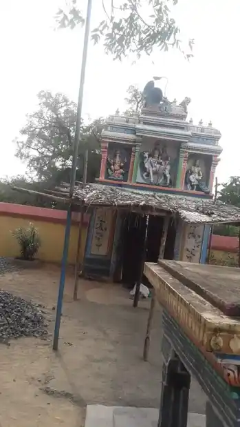 Arulmigu Thirukaramthondreswarer Temple, Kattumylur - 606304 அருள்மிகு திருக்கரம் தோன்றீஸ்வரர் திருக்கோயில், Kattumylur - 606304, Cuddalore - Ancient Temple Architecture and History Image 4