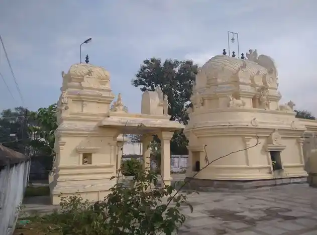 Arulmigu Thirukariaieswarar Temple, Pernamallur - 604408 அருள்மிகு கரைஈஸ்வரர் திருக்கோயில், Pernamallur - 604408, Tiruvannamalai - Ancient Temple Architecture and History Image 5