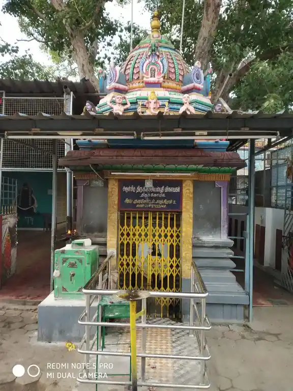 Arulmigu Thirukatchiyampathi Vinayagar Temple, Theradi, Kancheepuram - 631501 அருள்மிகு திருக்கச்சியம்பதி விநாயகர் திருக்கோயில், தேரடி, காஞ்சிபுரம் - 631501, Kancheepuram - Ancient Temple Architecture and History Image 4