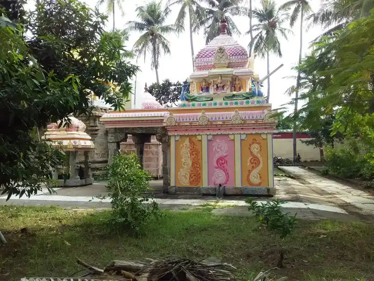 Arulmigu Thirukkanmalishwarar Temple, Krishnarayapuram - 639102 அருள்மிகு திருக்கண்மாளீஸ்வரர் திருக்கோயில், Krishnarayapuram - 639102, Karur - Ancient Temple Architecture and History Image 3