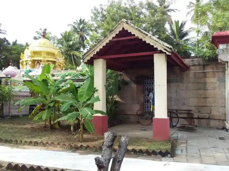 Arulmigu Thirukkanmalishwarar Temple, Krishnarayapuram - 639102 அருள்மிகு திருக்கண்மாளீஸ்வரர் திருக்கோயில், Krishnarayapuram - 639102, Karur - Ancient Temple Architecture and History Image 5