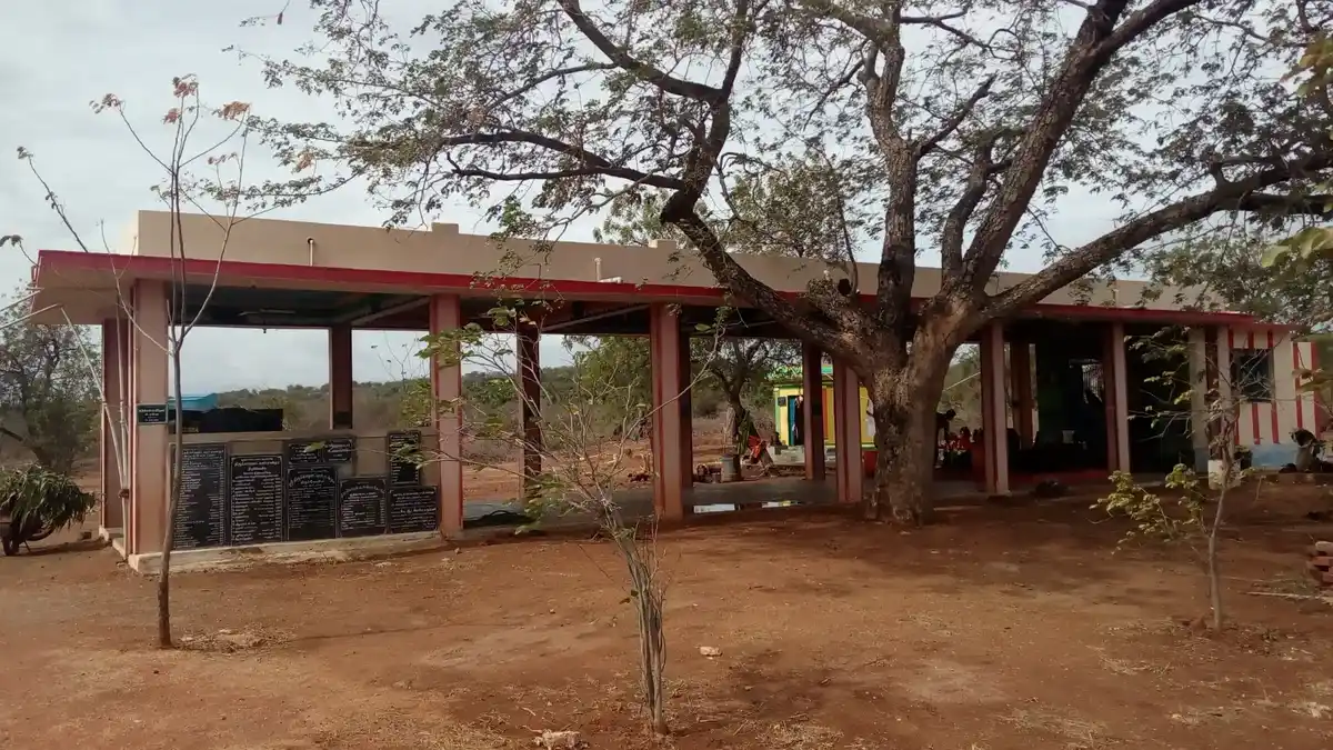 Arulmigu Thirukkavudaiyar Sastha Temple, Anjankattalai, Anjankattalai - 627851 அருள்மிகு திருக்காவுடையார் சாஸ்தா திருக்கோயில், ஐந்தான்கட்டளை, ஐந்தான்கட்டளை - 627851, Tenkasi - Ancient Temple Architecture and History Image 2