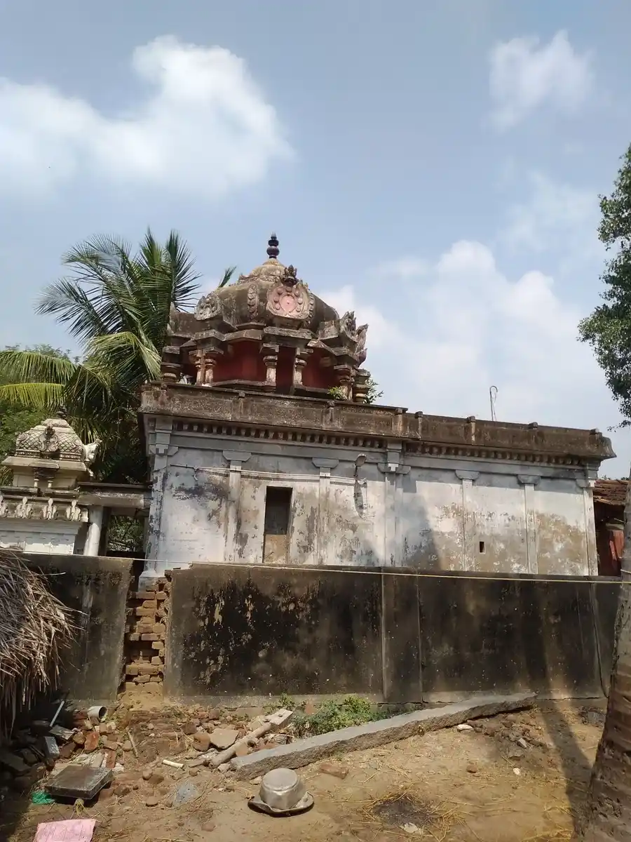 Arulmigu Thirukkoodishwarar Temple, Sanannalur - 609504 அருள்மிகு திருக்கோடீஸ்வரர் திருக்கோயில், Sanannalur - 609504, Thiruvarur - Ancient Temple Architecture and History Image 4
