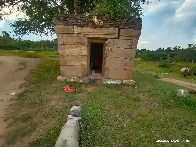 Arulmigu Thirukkumareswarar Temple, Ponnanur - 622404 அருள்மிகு திருக்குமரேஸ்வரர் திருக்கோயில், Ponnanur - 622404, Pudukkottai - Ancient Temple Architecture and History Image 4