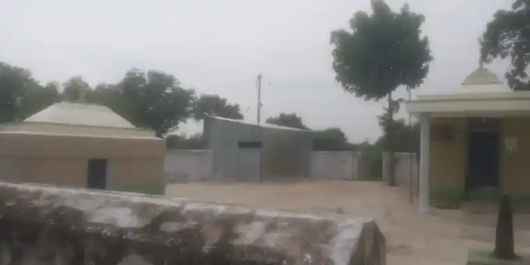 Arulmigu Thirukondreeswarar Temple, Moovanour - 621002 அருள்மிகு திருக்கொண்டீஸ்வரர் திருக்கோயில், Moovanour - 621002, Thiruchirappalli - Ancient Temple Architecture and History Image 2