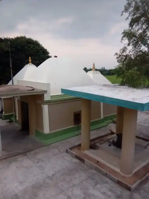 Arulmigu Thirukondreeswarar Temple, Moovanour - 621002 அருள்மிகு திருக்கொண்டீஸ்வரர் திருக்கோயில், Moovanour - 621002, Thiruchirappalli - Ancient Temple Architecture and History Image 3