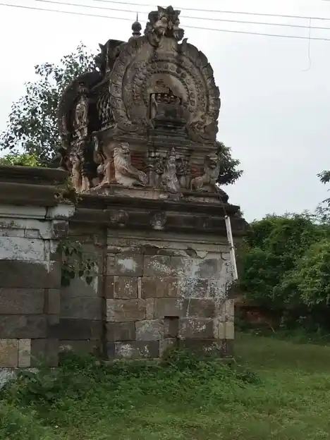 Arulmigu Thirukugeswarar Temple, Pallur - 631001 அருள்மிகு திருக்குகேஸ்வரர் திருக்கோயில், பள்ளூர் - 631001, Ranipet - Ancient Temple Architecture and History Image 2