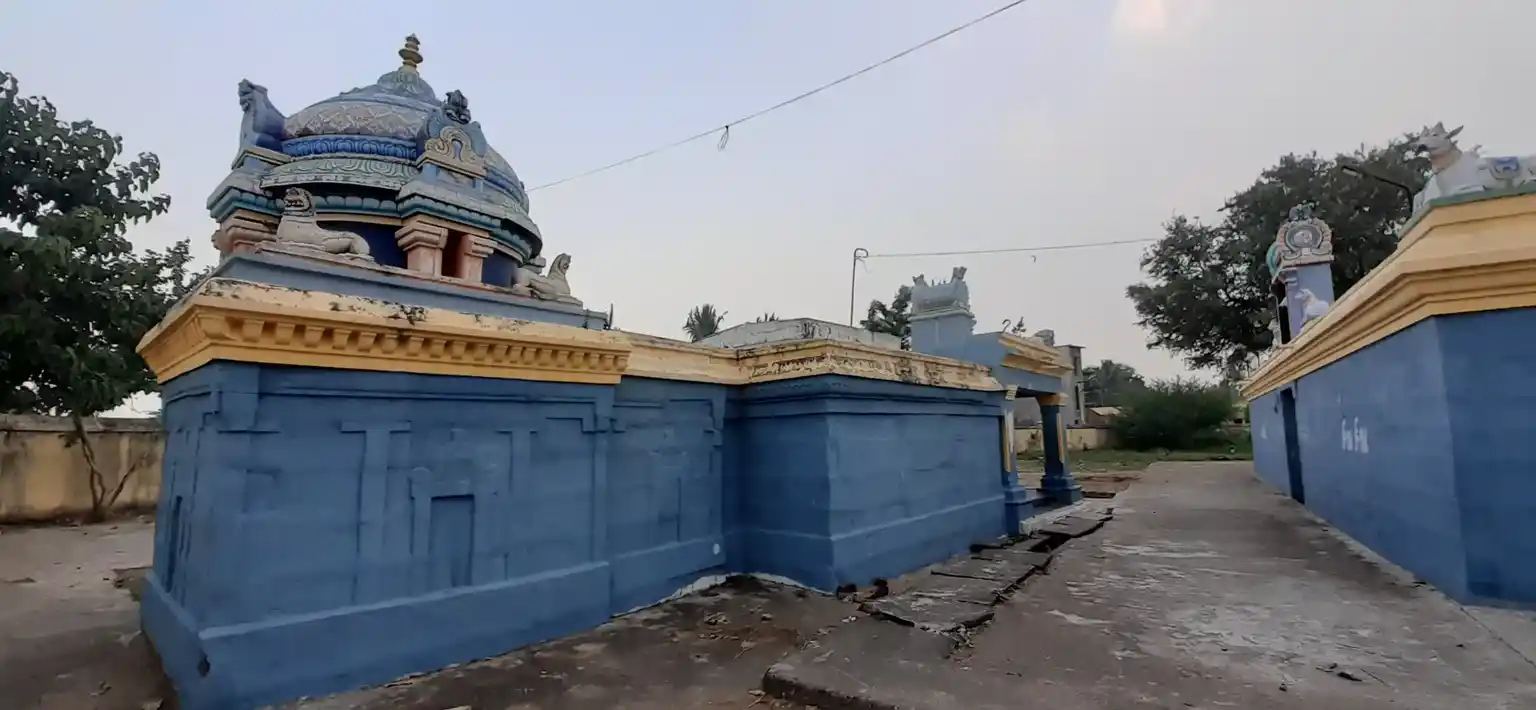 Arulmigu Thirukuraieswarar Temple, Periyakozhapallur - 604406 அருள்மிகு திருக்குறாஈஸ்வரர் திருக்கோயில், Periyakozhapallur - 604406, Tiruvannamalai - Ancient Temple Architecture and History Image 5
