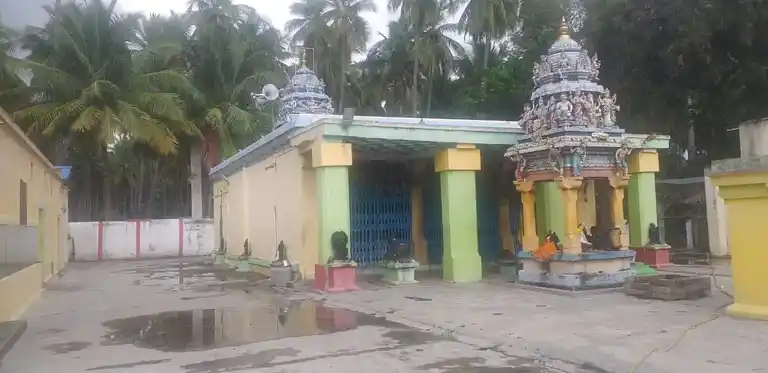 Arulmigu Thirumal Murugar Temple, Avaragkuppam - 635801 அருள்மிகு திருமால் முருகன் திருக்கோயில், ஆவாரங்குப்பம் - 635801, Thirupathur - Ancient Temple Architecture and History Image 2