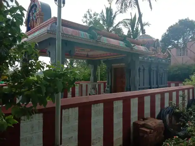 Arulmigu Thirumalaidevar Temple, Motham Agraharam - 635126 Arulmigu Thirumalaidevar Temple, Motham Agraharam - 635126, Krishnagiri - Ancient Temple Architecture and History Image 3