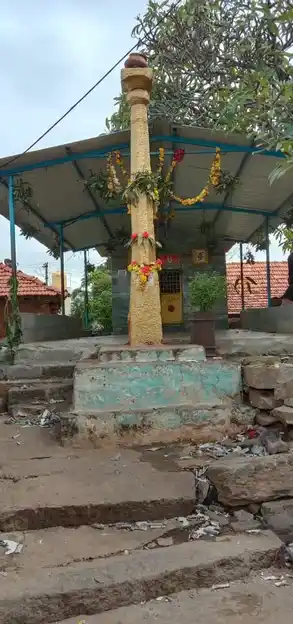 Arulmigu Thirumalaidevar Temple, Seekkanapalli - 635105 அருள்மிகு திருமலைத் தேவர் திருக்கோயில், Seekkanapalli - 635105, Krishnagiri - Ancient Temple Architecture and History Image 2