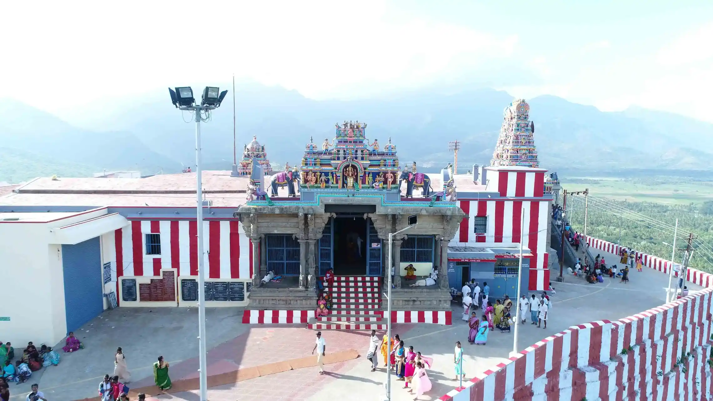 Arulmigu Thirumalaikumaraswamy Temple, Panpoli - 627807 அருள்மிகு திருமலைக்குமாரசுவாமி திருக்கோயில், பண்பொழி - 627807, Tenkasi - Ancient Temple Architecture and History Image 4