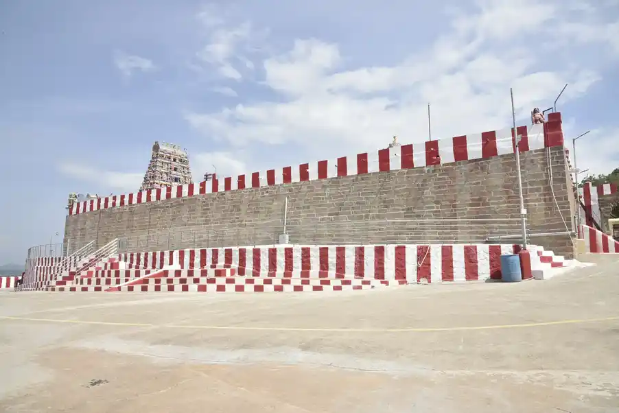 Arulmigu Thirumalaikumaraswamy Temple, Panpoli - 627807 அருள்மிகு திருமலைக்குமாரசுவாமி திருக்கோயில், பண்பொழி - 627807, Tenkasi - Ancient Temple Architecture and History Image 8