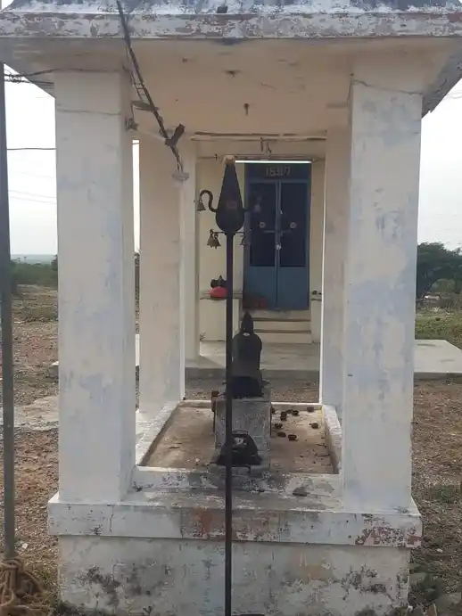 Arulmigu Thirumangari Kumrasamy Temple, Poosarivalasu - 638701 அருள்மிகு திருமங்கிரிகுமாரசாமி திருக்கோயில், பூசாரிவலசு - 638701, Tiruppur - Ancient Temple Architecture and History Image 8