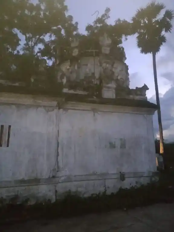 Arulmigu Thirumeni Ayyanar Vagayara Temple, Bootharayanallur - 613602 அருள்மிகு திரமேனி அய்யனார் வகையறா திருக்கோயில், பூதராயநல்லுர் - 613602, Thanjavur - Ancient Temple Architecture and History Image 3