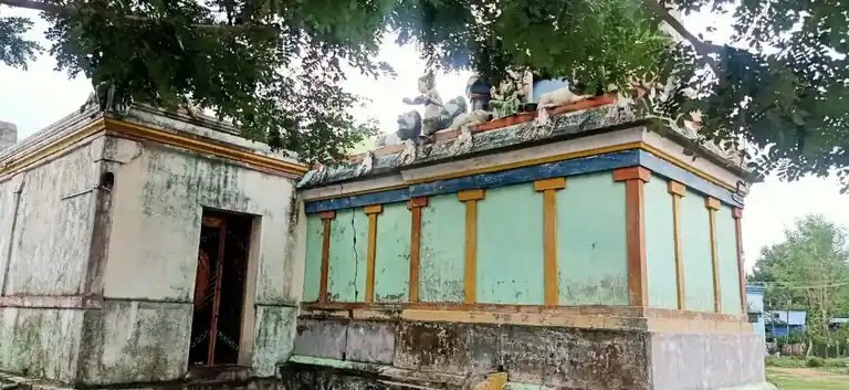 Arulmigu Thirumeniamman Temple, Vengarai, Vengarai - 614628 Arulmigu Thirumeniamman Temple, Vengarai, Vengarai - 614628, Thanjavur - Ancient Temple Architecture and History Image 6