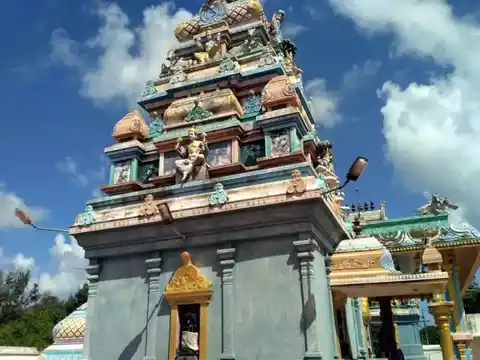 Arulmigu Thirumeninathar And Azhagusundhariyamman Temple, Natham - 609118 Temple