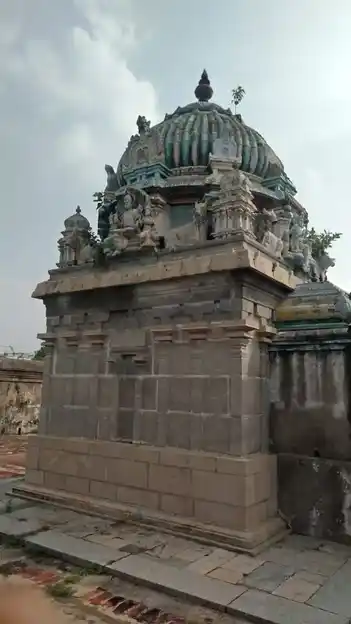 Arulmigu Thirumeniyazahagar Temple, Mahendrapalli - 609101 அருள்மிகு திருமேனியழகர் திருக்கோயில், Mahendrapalli, Sirkazhi - 609101, Mayiladuthurai - Ancient Temple Architecture and History Image 4