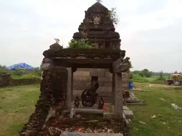 Arulmigu Thirumoolanadha Swamy Temple, Eswarakandanallur - 607204 அருள்மிகு திருமூலநாதசுவாமி திருக்கோயில், Eswarakandanallur - 607204, Kallakurichi - Ancient Temple Architecture and History Image 4
