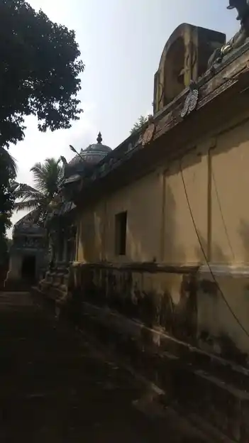 Arulmigu Thirumulanatha Swamy Temple, Kizha Mathur - 609309 Temple