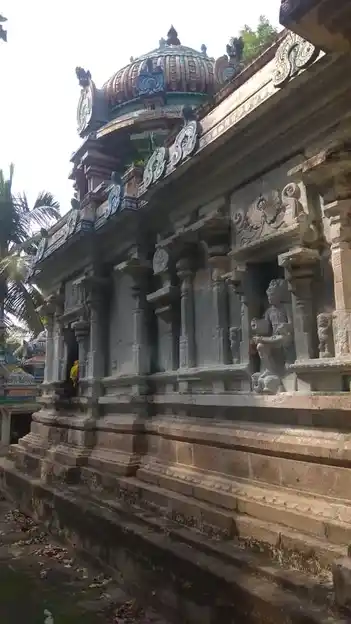 Arulmigu Thirumulanatha Swamy Temple, Kizha Mathur - 609309 Arulmigu Thirumulanatha Swamy Temple, Kizha Mathur - 609309, Mayiladuthurai - Ancient Temple Architecture and History Image 2