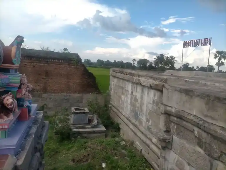 Arulmigu Thirunaadheeswarar Temple, Devanur - 605752 அருள்மிகு திருநாதீஸ்வரர் திருக்கோயில், Devanur - 605752, Viluppuram - Ancient Temple Architecture and History Image 7