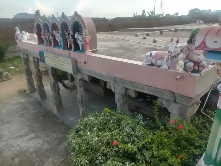 Arulmigu Thirunaadheeswarar Temple, Devanur - 605752 அருள்மிகு திருநாதீஸ்வரர் திருக்கோயில், Devanur - 605752, Viluppuram - Ancient Temple Architecture and History Image 9