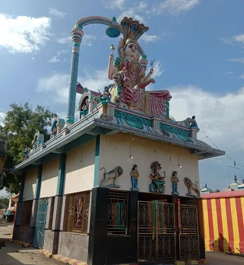 Arulmigu Thirupathi Gangaiyamman Temple, Devalapuram - 635802 அருள்மிகு திருப்பதிகெங்கையம்மன் திருக்கோயில், தேவலாபுரம் - 635802, Thirupathur - Ancient Temple Architecture and History Image 6