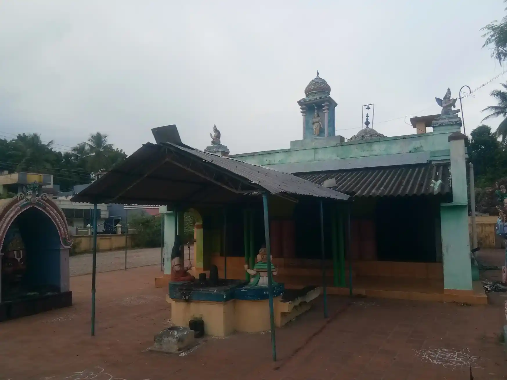 Arulmigu Thirupathiyamman Temple, Thirupalathurai - 614205 அருள்மிகு திரௌபதியம்மன் திருக்கோயில், Thirupalathurai - 614205, Thanjavur - Ancient Temple Architecture and History Image 4