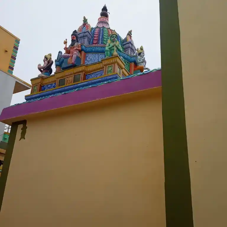 Arulmigu Thiruppathy Krishna Swamy Temple, Solaiseri, Solaiseri - 626108 அருள்மிகு திருப்பதி கிருஷ்ணசுவாமி திருக்கோயில், சோலைசேரி, சோலைசேரி கிராமம் - 626108, Virudhunagar - Ancient Temple Architecture and History Image 2